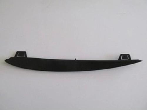 2010-2013 Bmw 5 Serı F10- Ön Tampon Panjuru Üst Çıtası Sol Siyah (Tw) (Adet) (Oem No:51117231859)