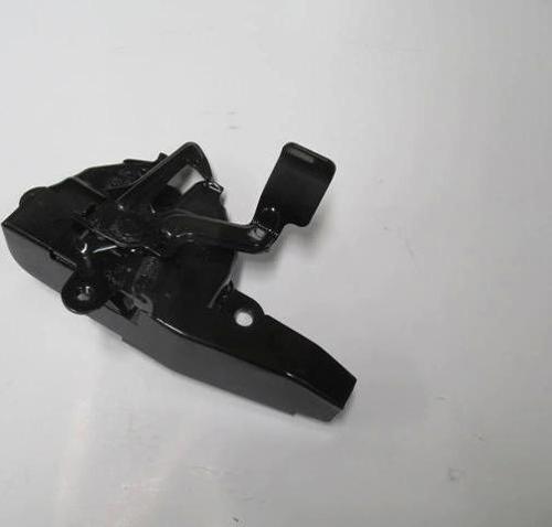 2002-2004 Toyota Corolla Zze121 Kaput Kilidi (Tyg) (Adet) (Oem No:5351002120)