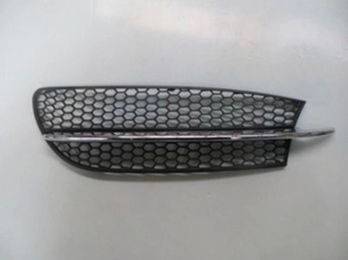 2001-2005 Alfa Romeo 147 Ön Tampon Panjuru Sağ Siyah (Çıtası Nikelajlı) (Tw) (Adet) (Oem No:46840462