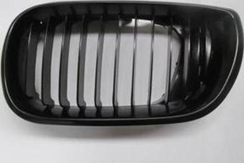 2002-2005 Bmw 3 Serisi Sd- Ön Panjur Sol Siyah (Bfn) (Adet) (Oem No:51137042962)