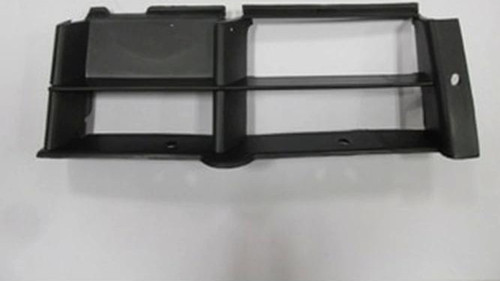 1996-2000 Bmw 5 Serı E39- Ön Tampon Panjuru Sağ Siyah (Tw) (Adet) (Oem No:51118235642)