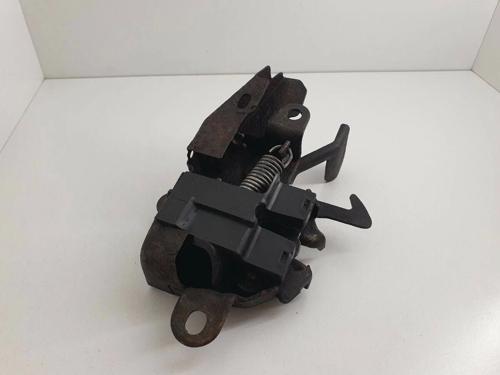 Kilit Kaput Corolla 98-02 (Oem No: 53510-12620)