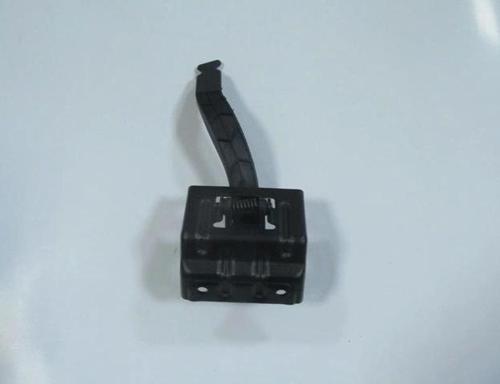 Renault Megane- 2- 07/09; Kaput Kilidi Emniyet Mandalı (Oem No: 8200438215)