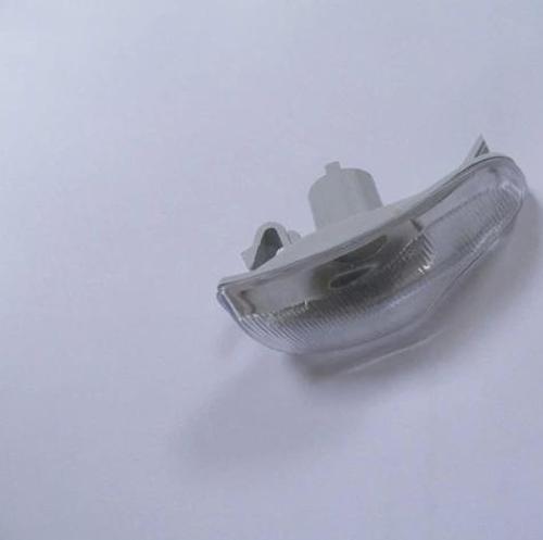 Dacıa Logan- Mcv- 14/20; Kapı Ayna Sinyali Sağ Beyaz (Oem No: 261600977R)