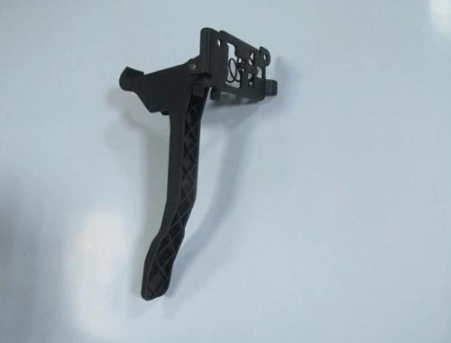Renault Megane- 3- Hb- 10/13; Kaput Kilidi Emniyet Mandalı (Pleksan) (Oem No: 656030006R)