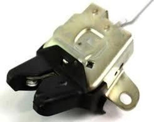 Kilit Bagaj Kapak Corolla  93-98 Ae-101 (Oem No: 64610-12171)