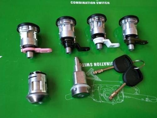 Kılıt Sıfre Takımı 1 Takım : 6 `Lı Ford Transıt M12-M15 Bm 93-00 (Oem No: 95Vb B22050 Bg)