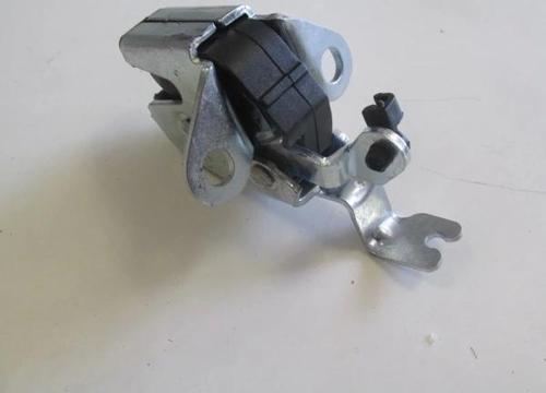 Peugeot Bıpper- 08/17; Bagaj Kilidi Üst Sağ/Sol Aynı (Adet) (Çift Kapı) (Oem No: 8726.X4)