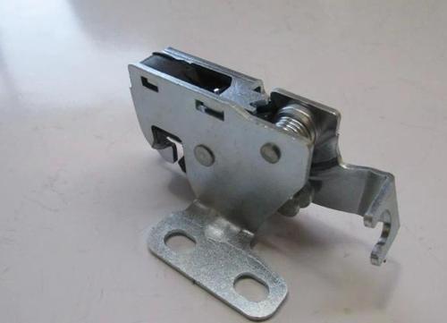 Peugeot Boxer- 07/13; Bagaj Kilidi Üst Sol (Yüksek Tavan) (Oem No: 8719.F3)