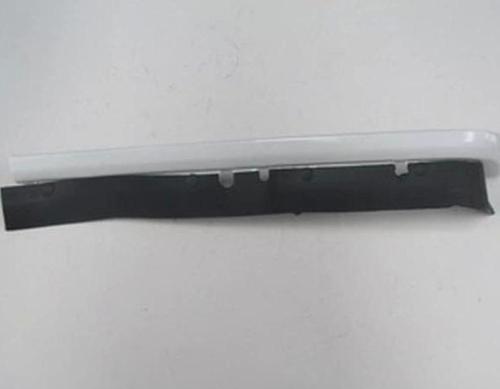 1997-2006 İsuzu Nkr Şampiyon Far Alt Çıtası Sol Beyaz (Tek Teker) (Casp) (Adet) (Oem No:8978538202)