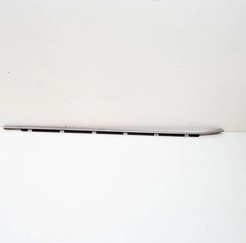 Cam Sıyırıcı Ceed 12-16 Ön Kapı Dış Sağ (Oem No: 82220-A2010)