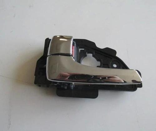 Hyundaı Ix35- 10/15; Arka Kapı İç Açma Kolu Sol Nikelajlı (Euro Body) (Oem No: 82610-2S010)
