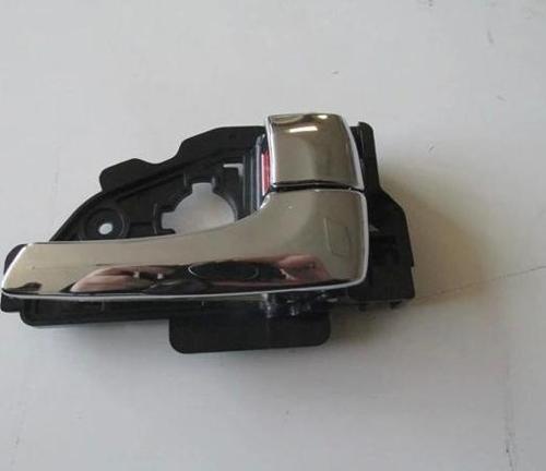 Hyundaı Ix35- 10/15; Ön Kapı İç Açma Kolu Sağ Nikelajlı (Euro Body) (Oem No: 82620-2S010)