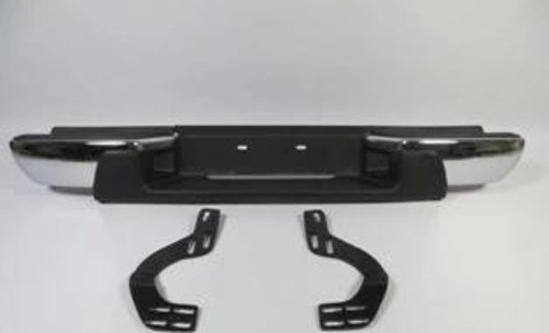 Isuzu D Max- Pıck Up- 07/12; Arka Tampon Nikelajlı (Plaka 52Cm) Üstü Plastikli Bağlan.Ayakları İle (