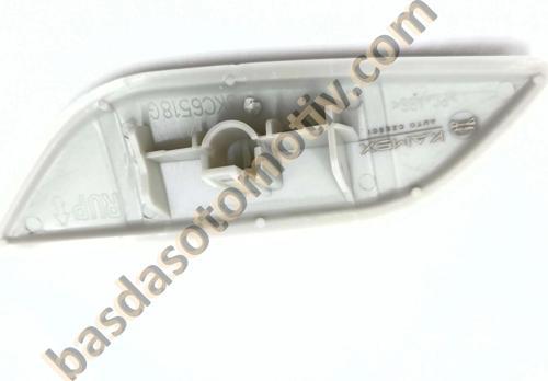 Far Yıkama Kapağı Mazda 3 2009-2011 Sol  Oem No: Bkc6518G1