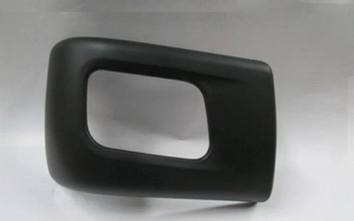 2013-2018 Mitsubishi Canter Fuso Ön Tampon Ucu Sağ Siyah (Sis Delikli) (Fpı) (Adet) (Oem No:Mk618526