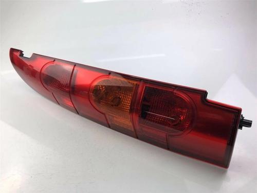 Stop Lambası Kangoo 03-07 Duylu (Çift Kapı) Sol (Oem No: 8200150623)