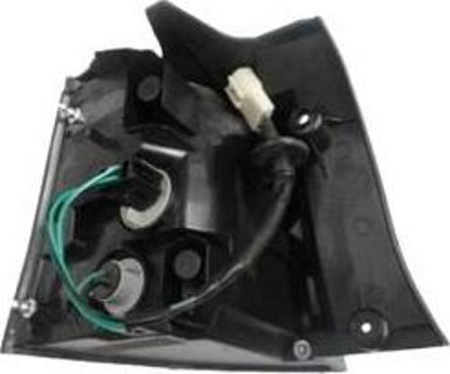 Mıtsubıshı Outlander- 08/12; Dış Stop Lambası Sağ Füme/Ledli (Famella) (Oem No: 8330A380)