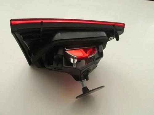Renault Clıo- 4- Hb- 13/16; İç Stop Lambası Sağ Kırmızı/Beyaz (Pleksan) (Oem No: 265505796R)