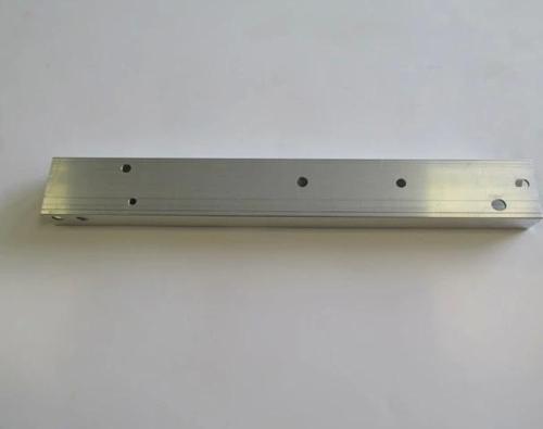 Mercedes B Class- W246- 12/14; Ön Panel Bağlantı Braketi Sağ (Büyük) (Oem No: 2466280229)