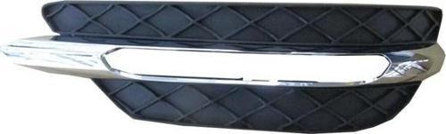 Mercedes C Class- W204- 11/13 avangarde  Sis Lamba Kapağı Sağ (Nikelaj Çıtası İle Birlikte) (Tw) (Oe
