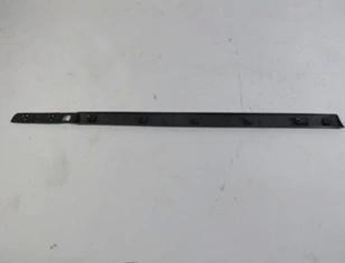 Renault Clıo- 3- Hb- 06/09; Ön Kapı Bandı Sol Siyah (Oem No: 7701476434)