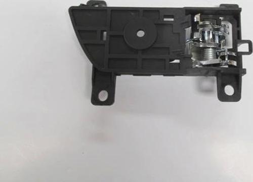 Kıa Sorento- 10/12; Ön Kapı İç Açma Kolu Sol Nikelajlı (Hushan) (Oem No: 82610-1U000)