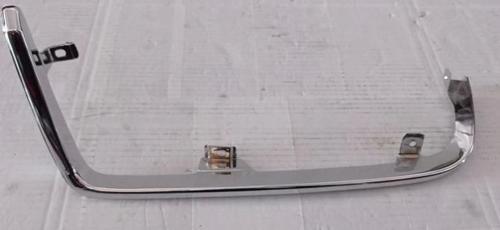 Far Alt Çıtası E2200 Mın 1986-1991 Sağ  Oem No: 216-2502R