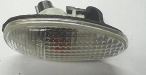 2004-2006 Mitsubishi Pajero Çamurluk Sinyali Beyaz Sağ-Sol Aynı (Adet) (Casp) (Adet) (Oem No:Mr52202