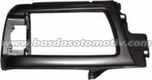 Far Çerçevesi B2500 1997-1998 Siyah Sol  Oem No: U010-50-750C