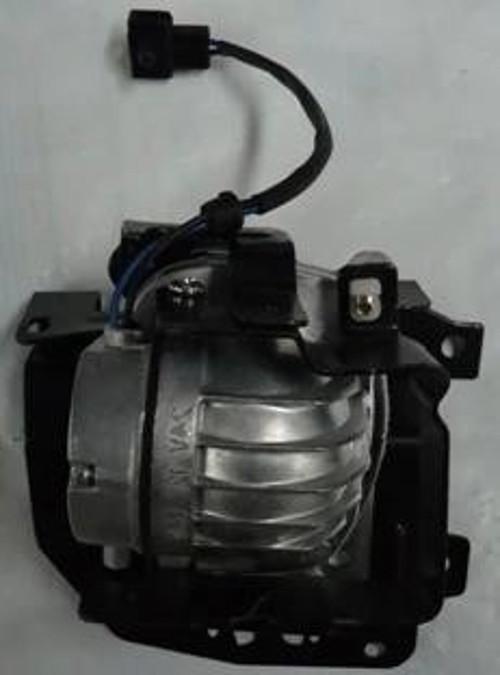 Mıtsubıshı Lancer- 04/08; Sis Lambası Sol (Famella) (Oem No: Mn161021)