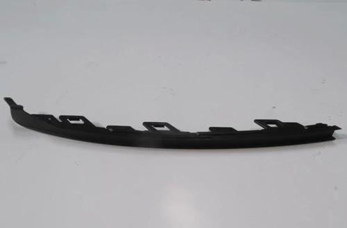 Opel Astra- K- Hb- 16/19; Ön Tampon Panjur Çıtası Sağ (Sis Kapağı Alt Çıta)(Tw) (Oem No: 13469599)