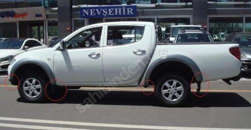 Mıtsubıshı L200- Pıck Up- 10/15; Ön Çamurluk Ağzı Plastiği Sol (Dodik) 4X2 (Oem No: Mzt202T-01)
