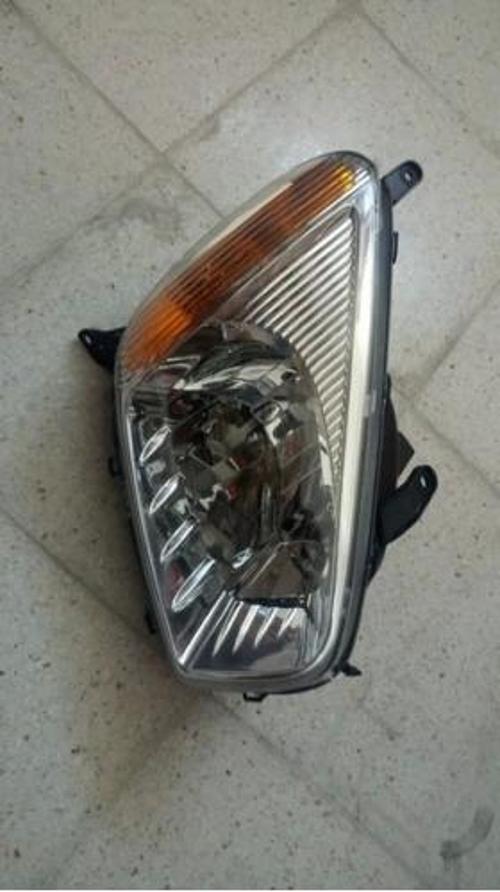 Far Rav4 2001-2003 Sağ  Oem No: Yrn 312-1153R-Us