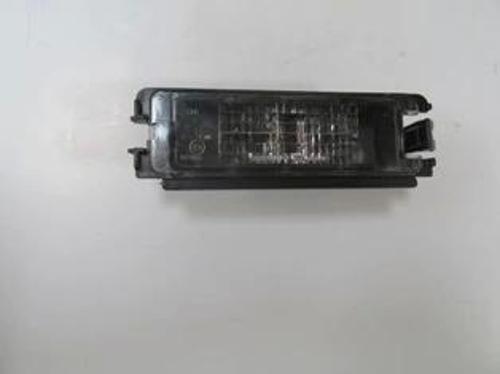 Renault Symbol- 13/21; Plaka Lambası (Famella) (Oem No: 8200957874)