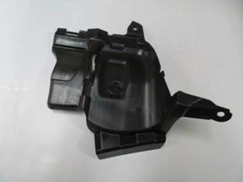 Renault Symbol- 13/21; Karter Muhafaza Plastiği Sağ (Yan Parça) (Oem No: 638302752R)
