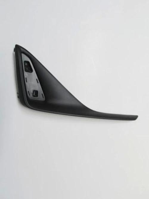 2016-2020 Toyota Chr Arka Tampon Sağ Reflektörü Dış Plastiği Sağ Tw Oem No: 52163-F4020