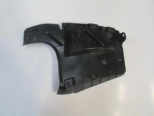 Toyota Corolla- Nde180- 13/18; Arka Tampon Bağlantı Braketi Sağ Büyük Plastik (Casp) (Oem No: 52591-