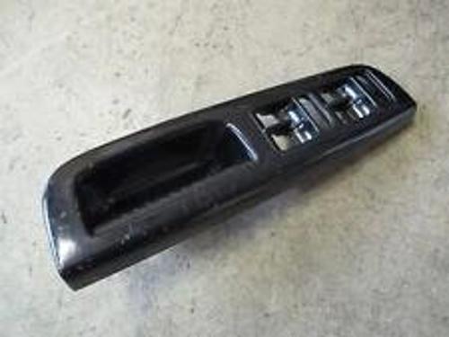Cam Düğme Çerçevesi Passat None (Oem No: Vw-3B1867171C.)