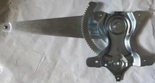 2001-2004 Toyota Rav4 Arka Cam Krikosu Sol Elektrikli-Motorsuz (Hushan) (Adet) (Oem No:6980442020)