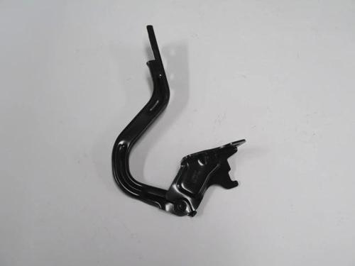 Suzukı Swıft- 05/11; Ön Kaput Menteşesi Sol (Tyg) (Oem No: 57420-63J00)