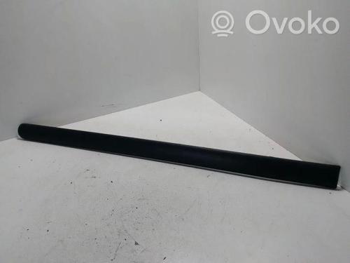 1996-2010 Volkswagen Caddy Ön Kapı Bandı Sağ (Pleksan) (Adet) (Oem No:2K0853535)