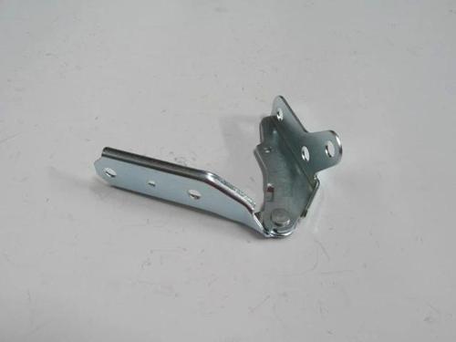 2002-2005 Volkswagen Polo 5 Kaput Menteşesi Sol (Çift Farlı Tip) (Tyg) (Adet) (Oem No:6Q0823301B)