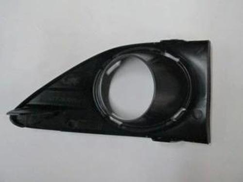 Renault Symbol- 13/16; Sis Lamba Kapağı Sol (Sis Yuvası Nikelaj Delikli) (Oem No: 261528359R)