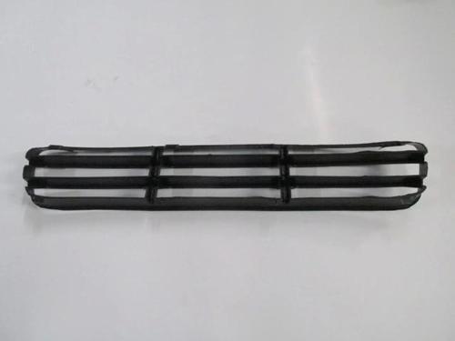 1999-2005 Volkswagen Bora Ön Tampon Panjuru Orta Siyah (Bfn) (Adet) (Oem No:1J5853677C)