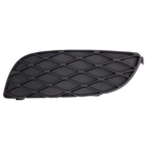 Sis Lamba Kapağı Yarıs 03-06 Sol (Sis Deliksiz) (Oem No: 52128-0D010)