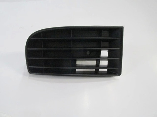 Volkswagen Golf- 5- 04/09; Sis Lamba Kapağı Sağ Siyah (Sis Deliksiz) (Tw) (Oem No: 1K08536669B9)