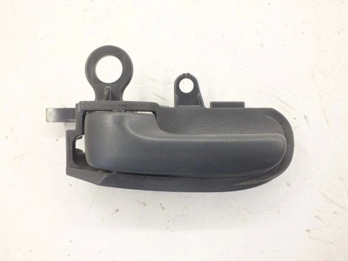 Kapı Kolu Yarıs 98-05 İç Koyu Gri Sol (Oem No: 69206-52010)