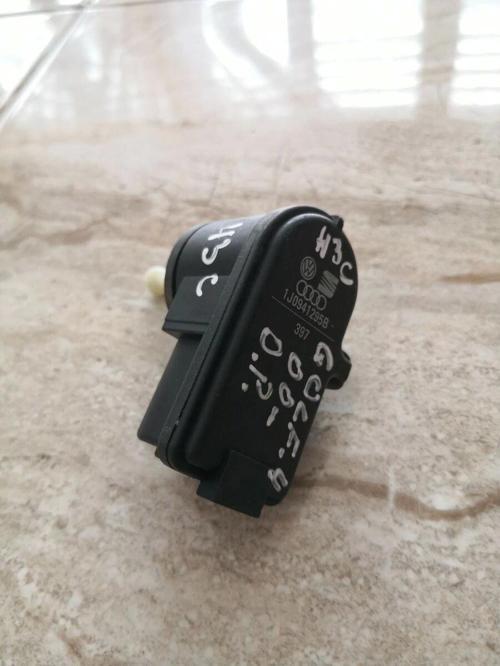 Far Ayar Motoru Golf 4 087299 Oem No: 1J0941295B