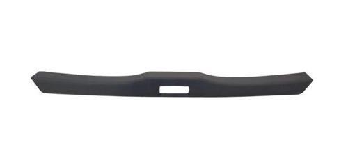 1993-1998 Toyota Corolla Ae101 Arka Bagaj Plastiği (Kilit Karşılığı Üst Plastiği)  (Adet) (Oem No:5.
